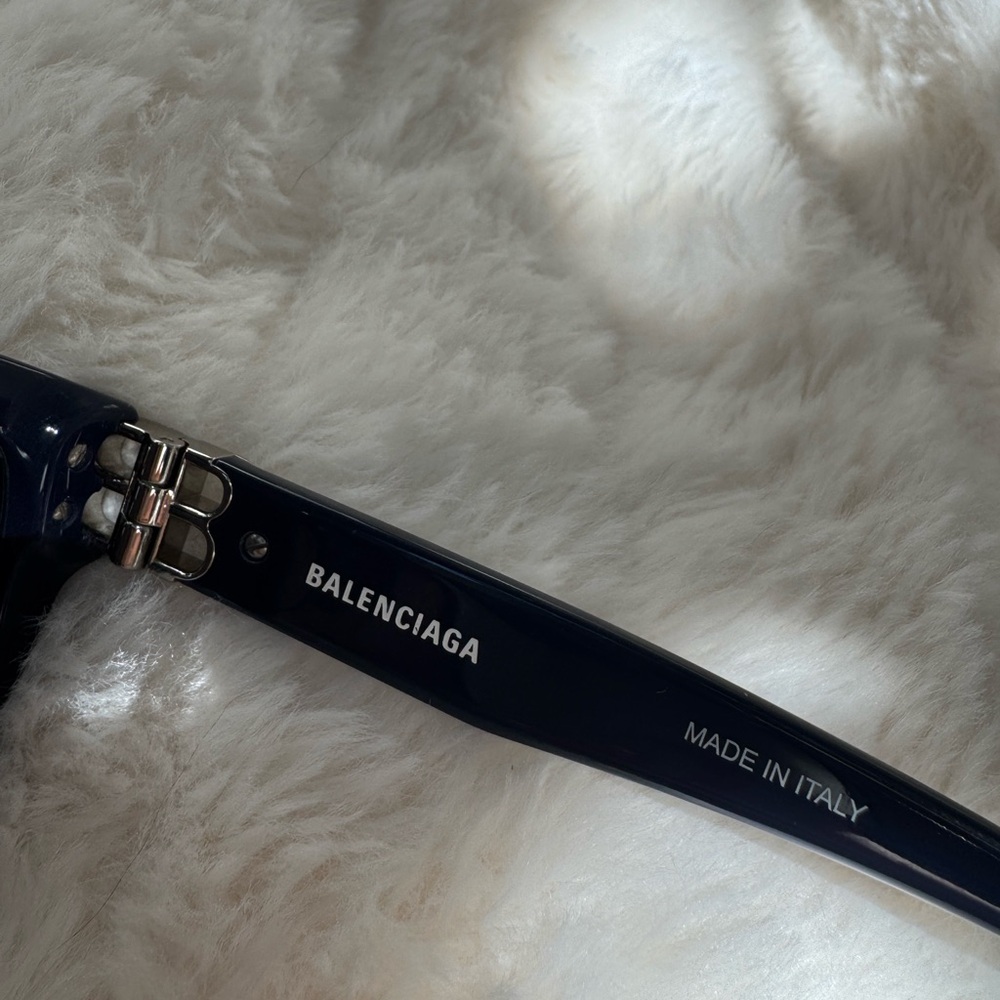 Balenciaga Deep Blue Sunglasses - Picture 6 of 10